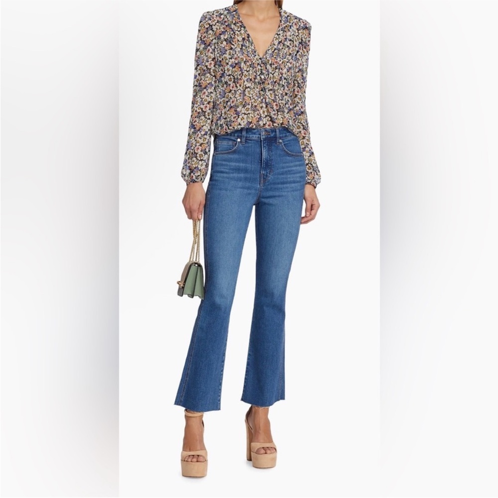 Veronica Beard Carson Ankle Flair High Rise Jeans in size 30, Serendipity Wash.